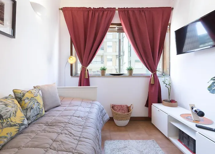 Host Wise - Cool Flat - City Center Near Aliados